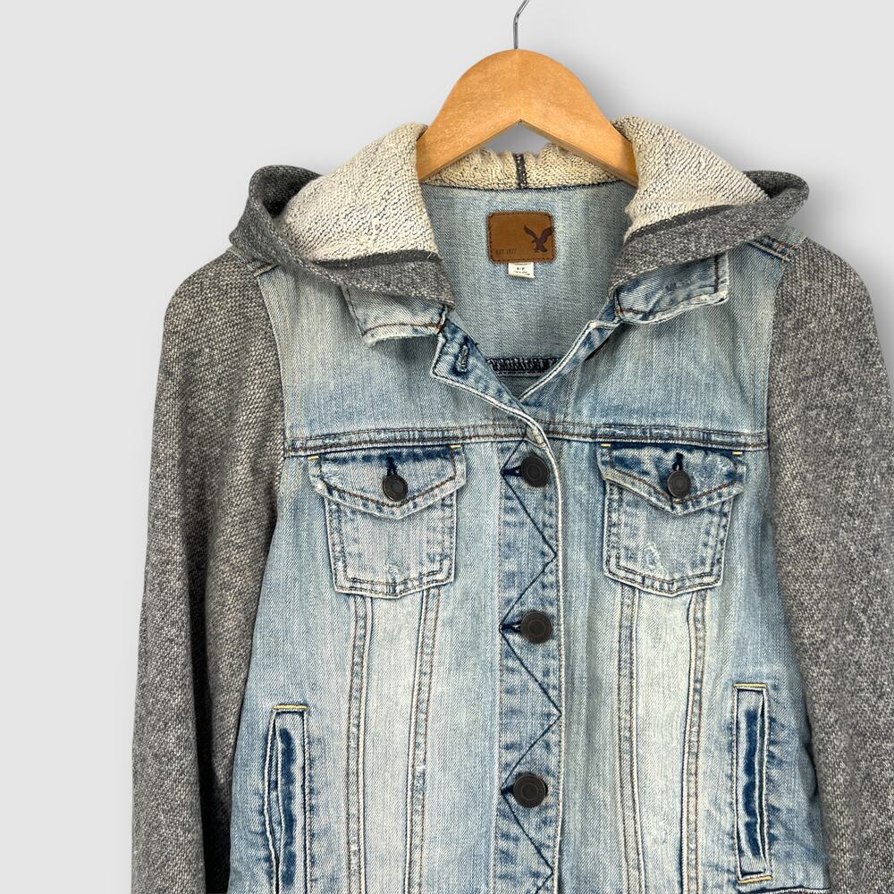 American Eagle Denim Hoodie Jacket with Knit Sleeves Size Small - Picture 6 of 6